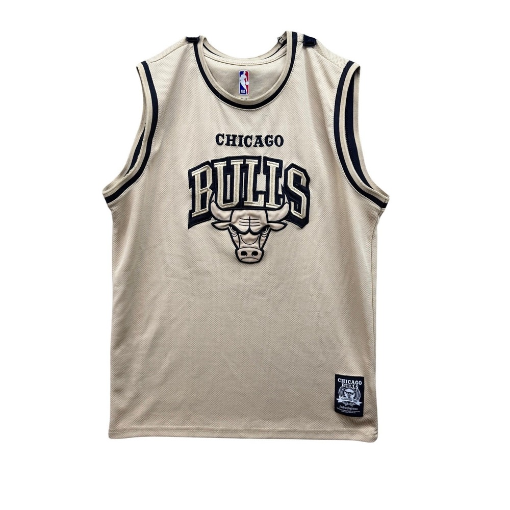 Chicago Bulls Youth Large 18-20 NBA Jersey Cream Embroidered